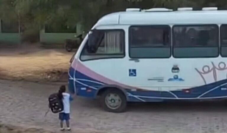 Menino de 3 anos morre atropelado por micro-ônibus em Indiaroba