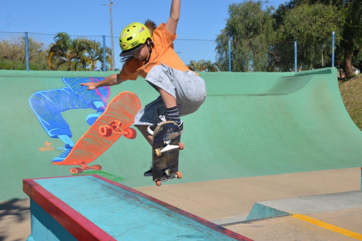 Projeto incentiva criação de pistas de skate, ciclismo e esportes sobre rodas