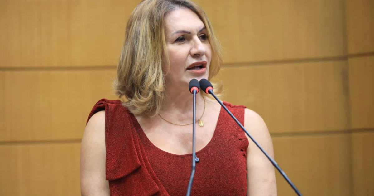 Decisão no TSE: Ministro André Mendonça nega participação de associação no caso PSOL/Rede e situação de Linda Brasil segue indefinida