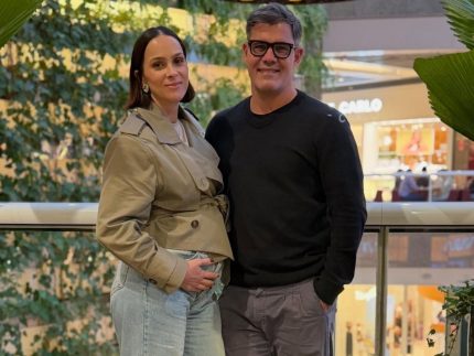 Grávida pela 7ª vez, Letícia Cazarré ironiza número de filhos que quer ter: “Talvez 10”