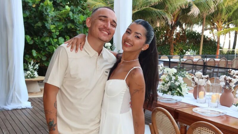 João Gomes e Ary Mirelle celebram dois anos de casamento