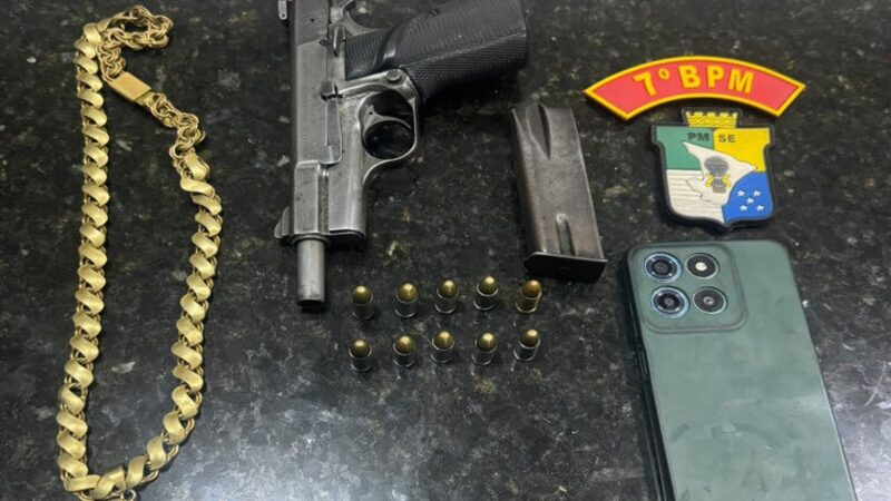 PM apreende pistola com dez munições e motocicleta sem placa em Lagarto