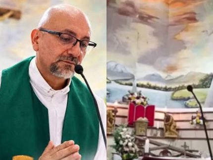 Padre morre após cruz de madeira cair sobre sua cabeça durante missa no Equador