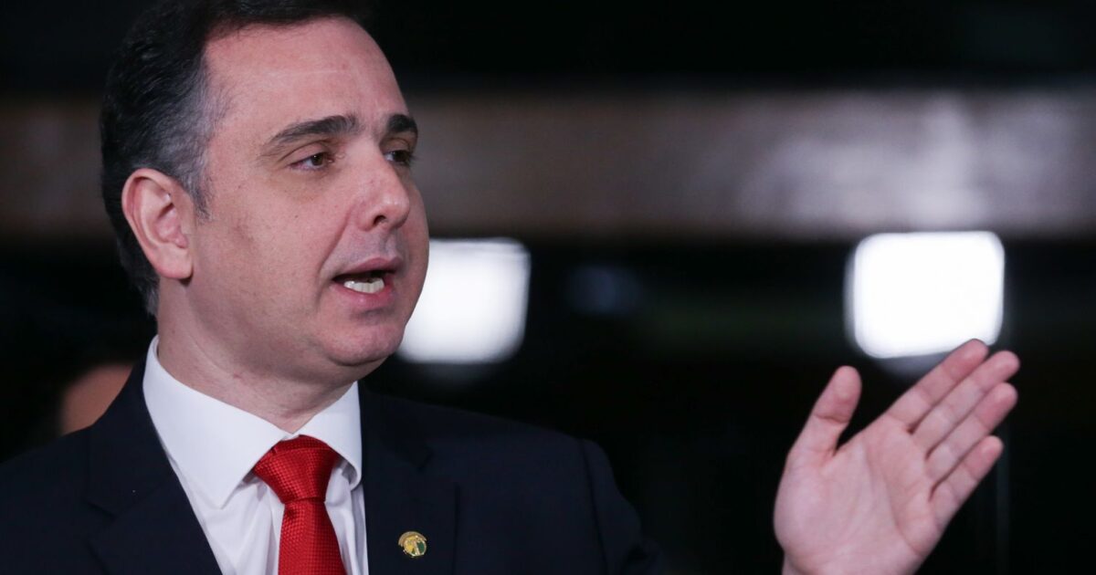 Rodrigo Pacheco assume vaga no TCU e deixa o Senado